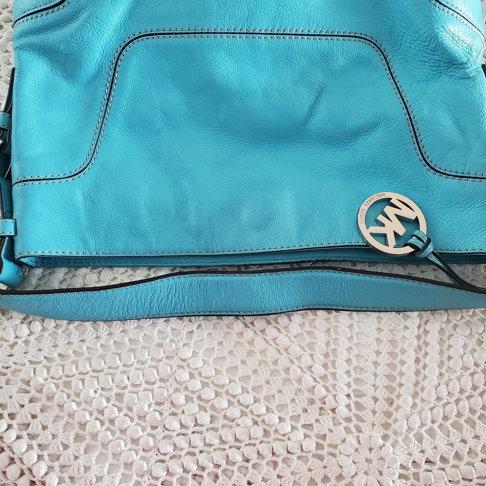 Michael Kors Hobo Bag Womens Large Turquoise Leather Shoulder Purse Brookville - Picture 9 of 10